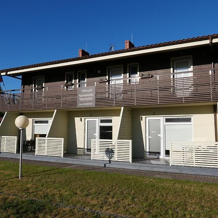 Apartamentai Trys Pusys Šventoji Εξωτερικό φωτογραφία