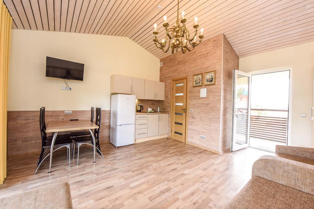 Apartamentai Trys Pusys Šventoji Εξωτερικό φωτογραφία